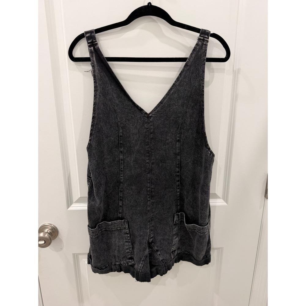 SHEIN Womens Black Acid Wash Denim Romper V Neck Adjustable Straps Size Medium 6